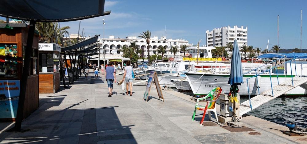 Aparthotel Reco Des Sol Sant Antoni de Portmany Exterior foto